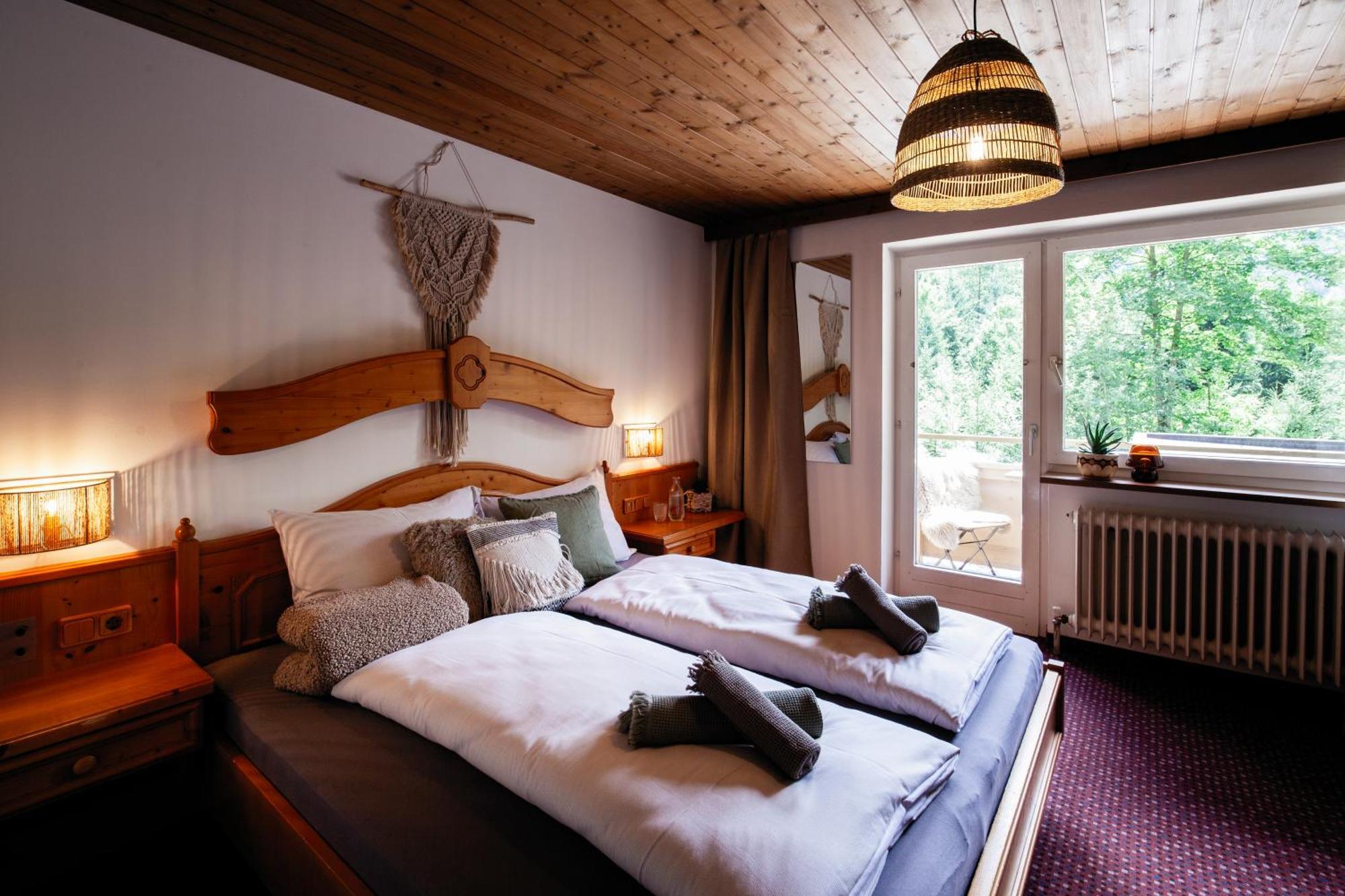 Pinetree Lodge مايرهوفن المظهر الخارجي الصورة