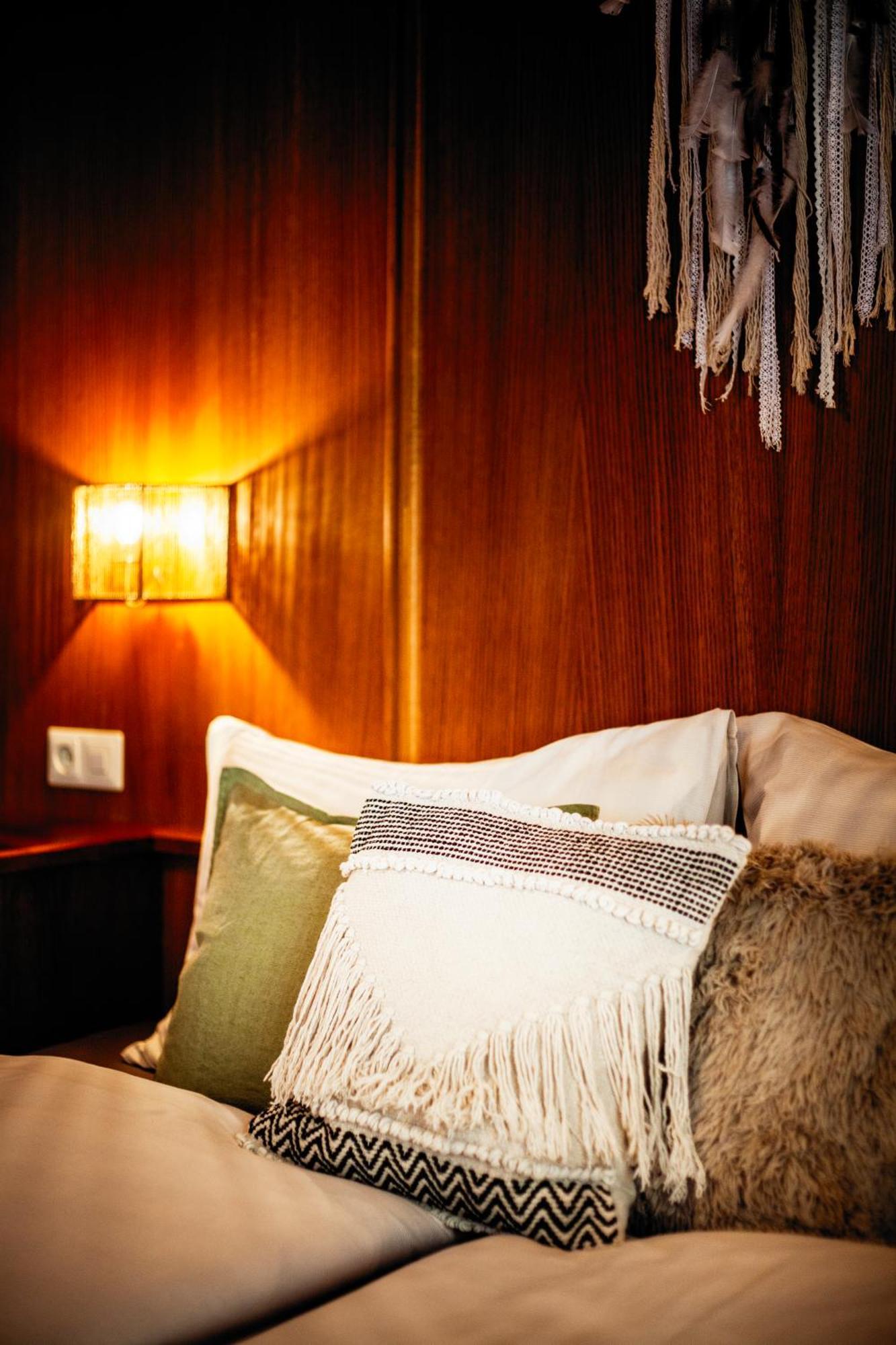 Pinetree Lodge مايرهوفن المظهر الخارجي الصورة