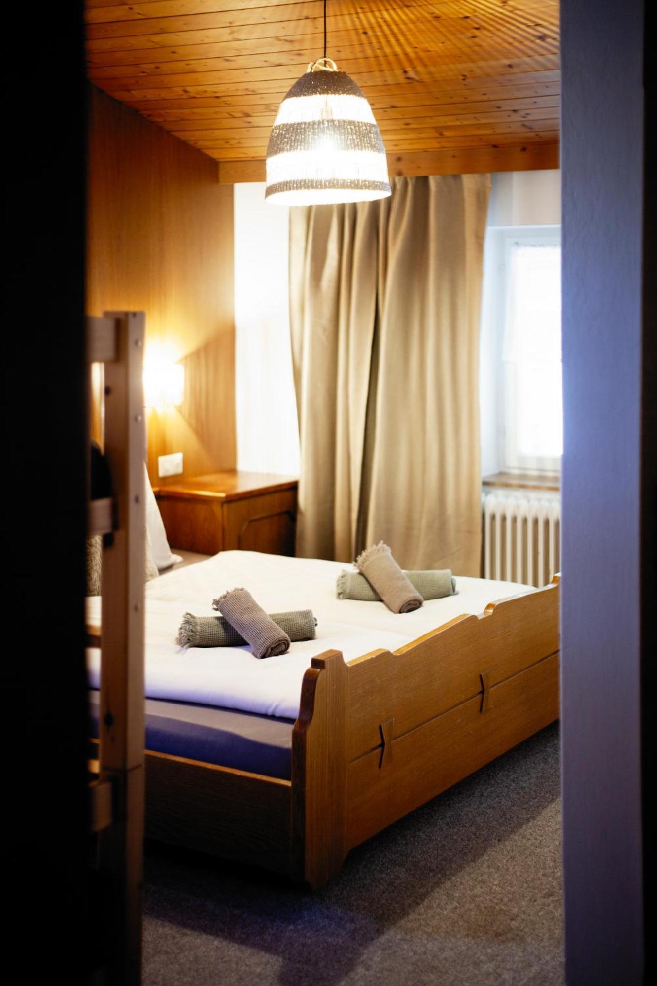 Pinetree Lodge مايرهوفن المظهر الخارجي الصورة