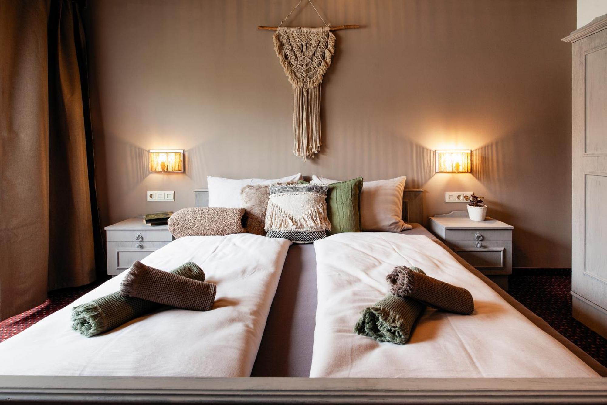 Pinetree Lodge مايرهوفن المظهر الخارجي الصورة
